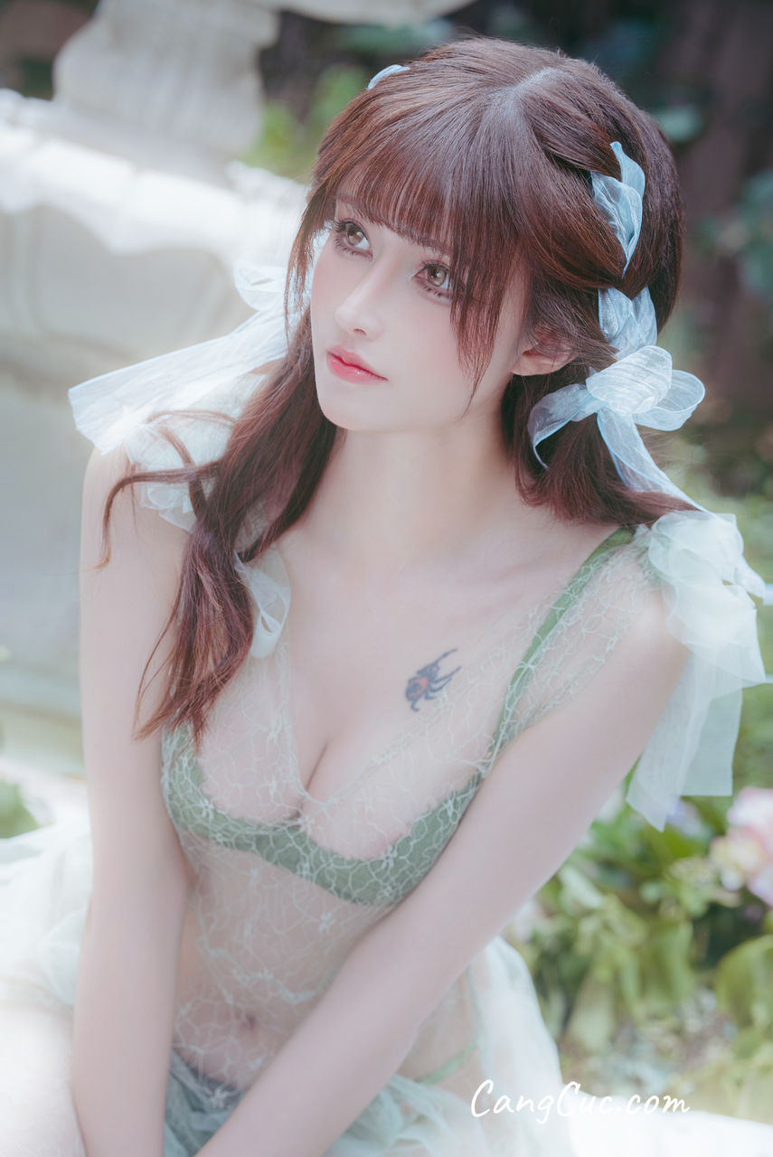 Coser@鹿八岁 – 小鹿的秘密花园